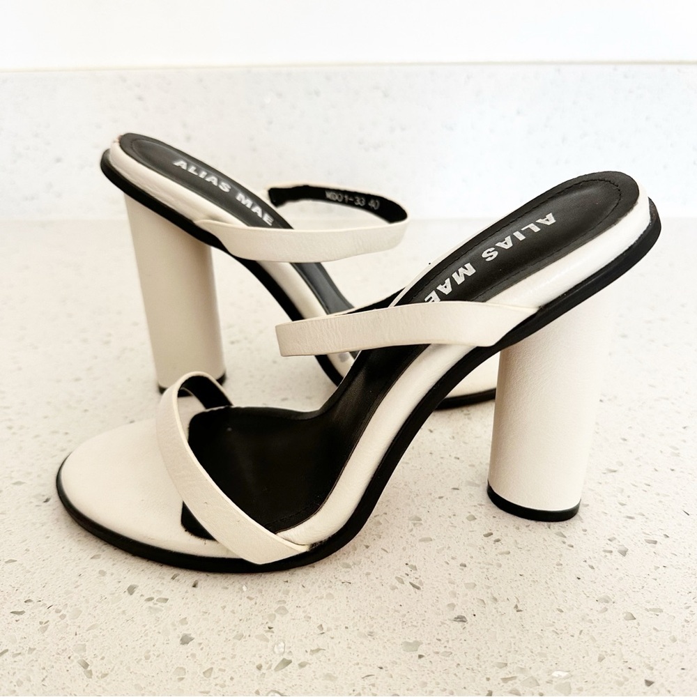 Alias Mae Cream Heels